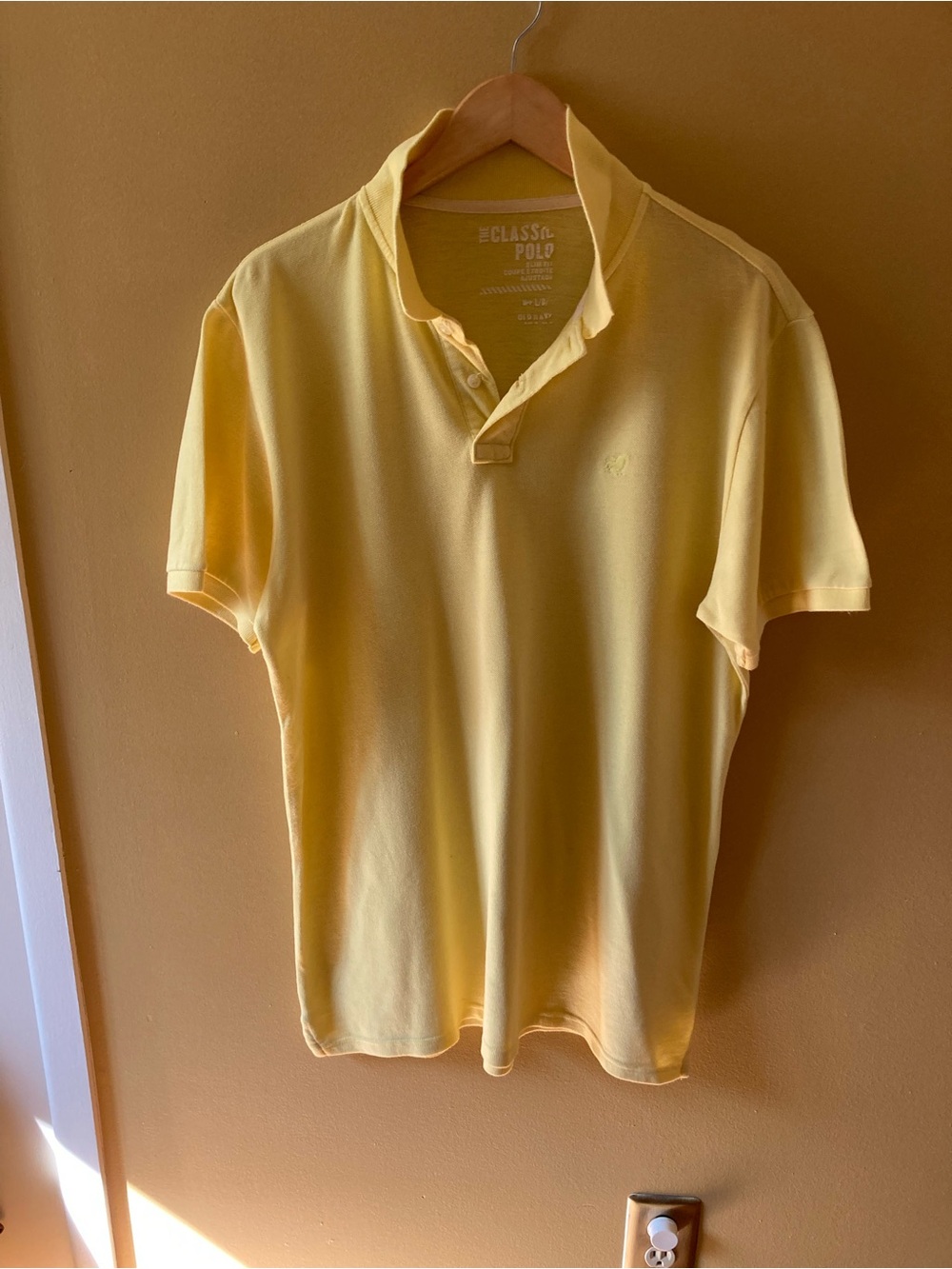 Old Navy Men's Yellow Polo Shirt size XL